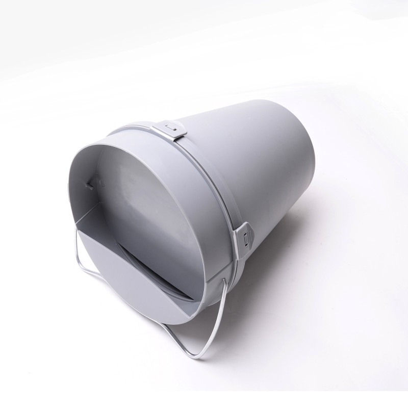 Bebedero Cubo de Plástico 5,5L