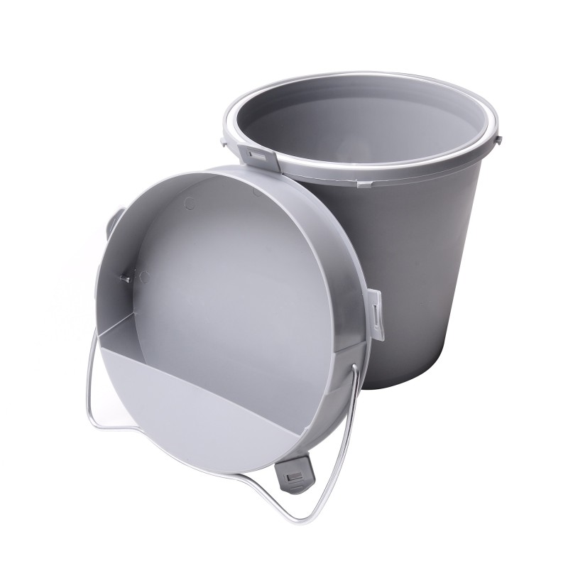 Bebedero Cubo de Plástico 5,5L